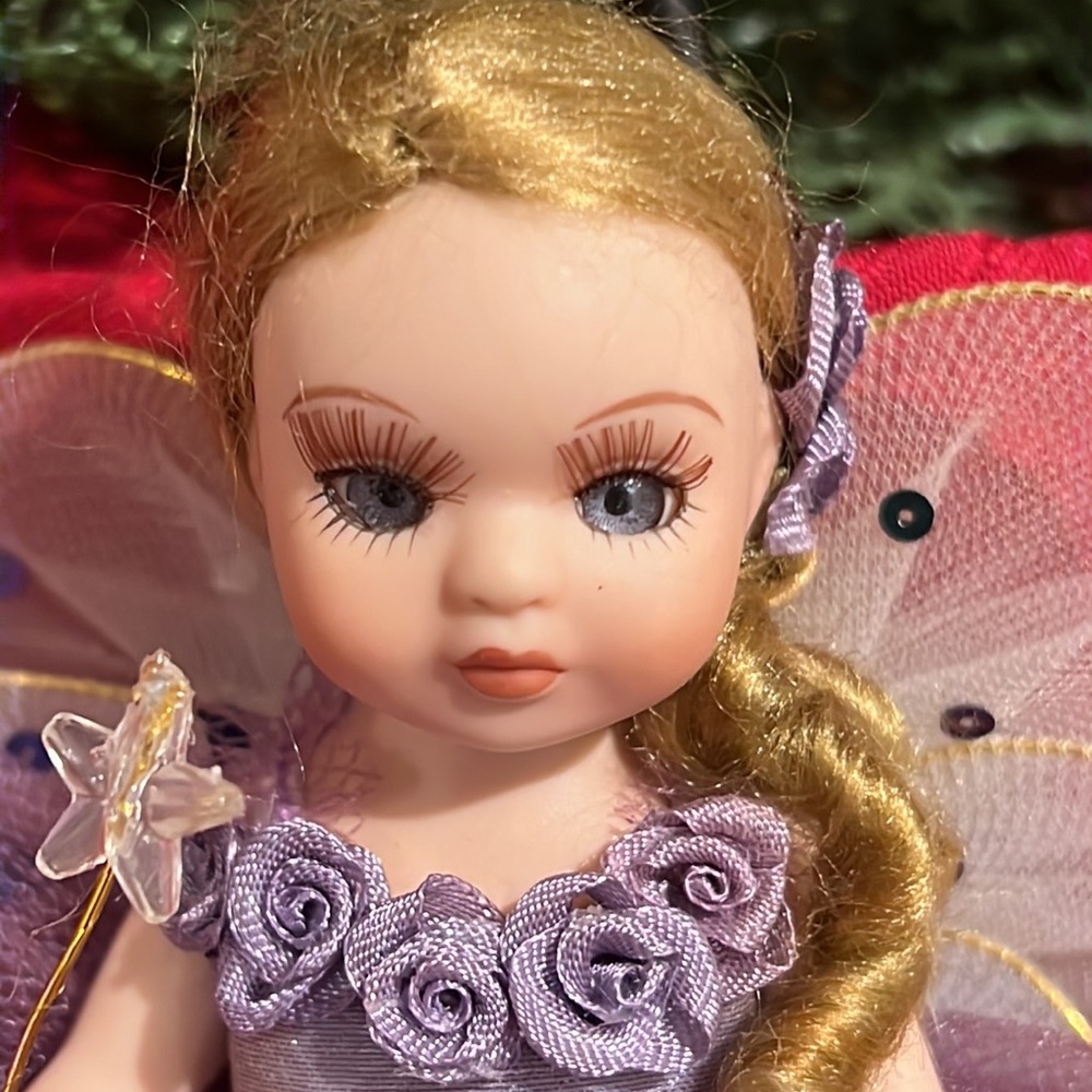 Show Stoppers Porcelain Fairy Doll Astrid - Picture 2 of 11